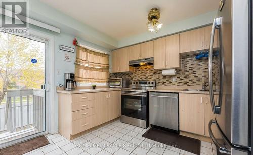 7 - 170 Spadina Road, Brampton, ON - Indoor Photo Showing Kitchen