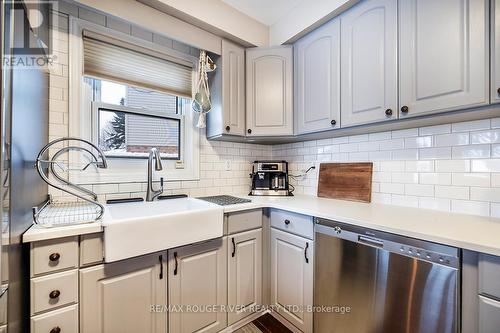 29 Elford Drive, Clarington (Bowmanville), ON - Indoor Photo Showing Kitchen