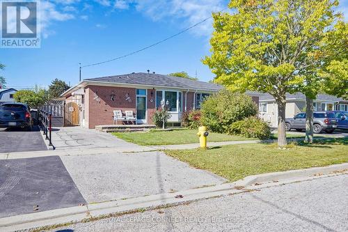 Bsmt - 326 Rosedale Drive W, Whitby, ON - Outdoor