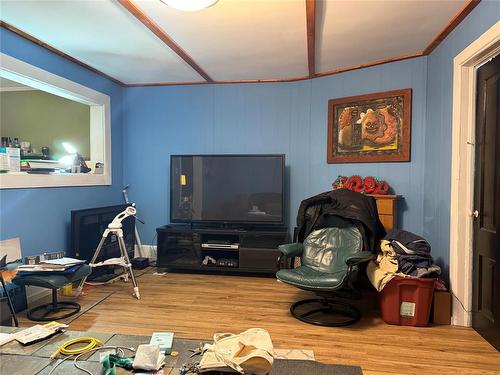 98 South Railway Street, Sidney, MB 