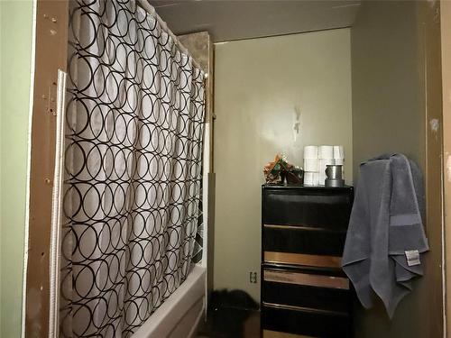 98 South Railway Street, Sidney, MB 