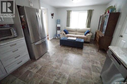 234 Lillooet Street W, Moose Jaw, SK - Indoor