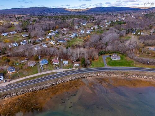 15 Shore Road, Digby, NS 