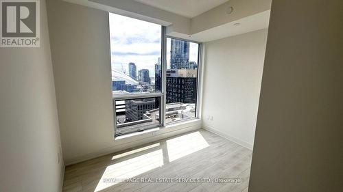 1708 - 15 Mercer Street, Toronto, ON - Indoor Photo Showing Other Room