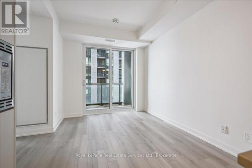 910B - 3071 Trafalgar Road, Oakville (Jm Joshua Meadows), ON - Indoor Photo Showing Other Room