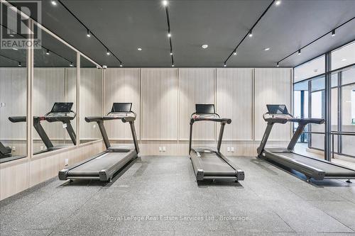 910B - 3071 Trafalgar Road, Oakville (Jm Joshua Meadows), ON - Indoor Photo Showing Gym Room