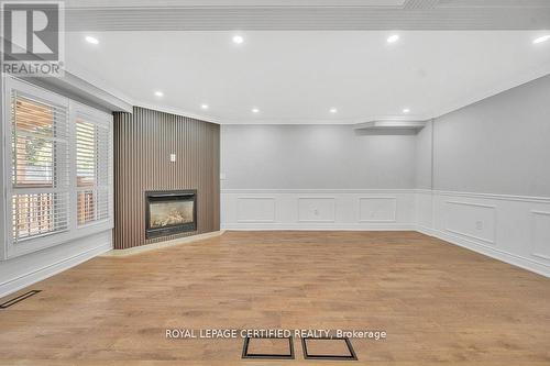 6062 Prairie Circle, Mississauga, ON - Indoor Photo Showing Other Room With Fireplace