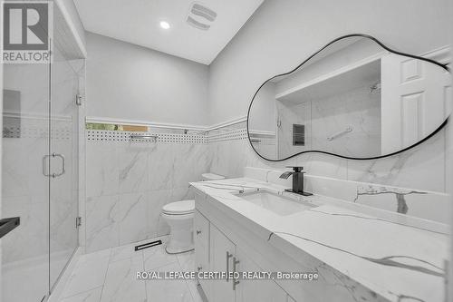 6062 Prairie Circle, Mississauga, ON -  Photo Showing Bathroom