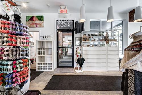 Interior - 6050 Av. De Monkland, Montréal (Côte-Des-Neiges/Notre-Dame-De-Grâce), QC 