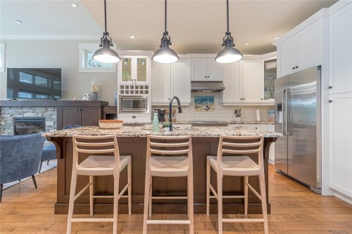 45-5251 Island Hwy West, Qualicum Beach, BC 