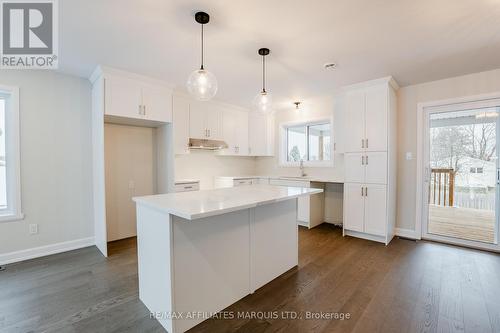 209 Ruby Drive, Cornwall, ON - Indoor Photo Showing Kitchen