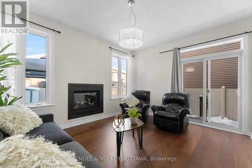 622 Moorpark Avenue, Ottawa, ON - Indoor Photo Showing Living Room With Fireplace