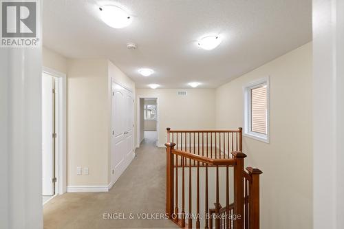 622 Moorpark Avenue, Ottawa, ON - Indoor Photo Showing Other Room