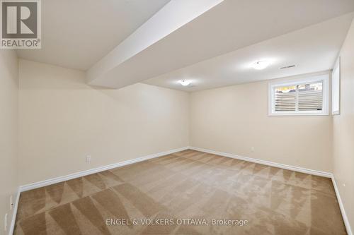 622 Moorpark Avenue, Ottawa, ON - Indoor Photo Showing Other Room