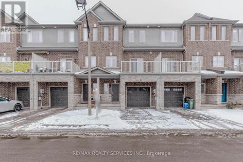 41 Crossings Way N, Hamilton, ON - Outdoor With Balcony With Facade