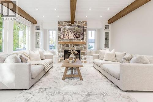 545 Oxbow Park Drive, Wasaga Beach, ON - Indoor Photo Showing Living Room With Fireplace