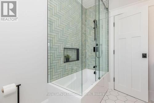545 Oxbow Park Drive, Wasaga Beach, ON - Indoor Photo Showing Bathroom