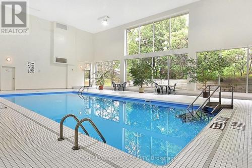 Indoor pool - 545 St Laurent Boulevard, Ottawa, ON - Indoor Photo Showing Other Room With In Ground Pool