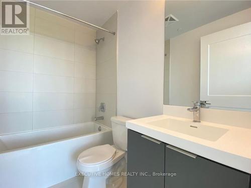 1109 - 25 Holly Street, Toronto, ON - Indoor Photo Showing Bathroom