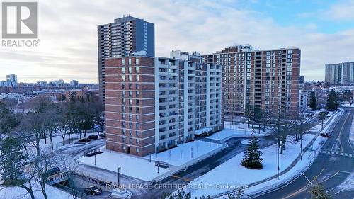 306 - 3120 Kirwin Avenue, Mississauga, ON - Outdoor With Facade