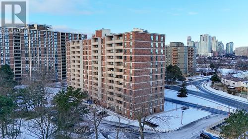 306 - 3120 Kirwin Avenue, Mississauga, ON - Outdoor With Facade