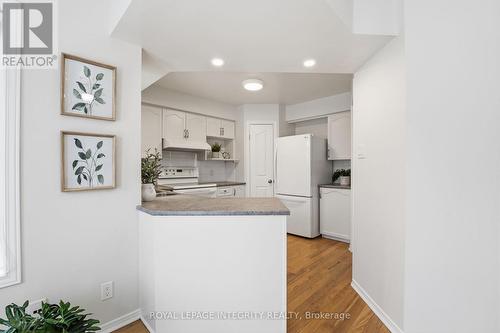 37 Eagleview Street, Ottawa, ON - Indoor Photo Showing Kitchen
