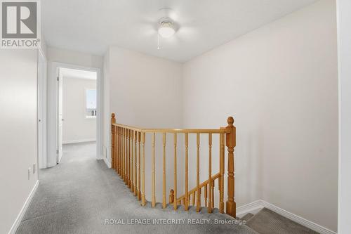 37 Eagleview Street, Ottawa, ON - Indoor Photo Showing Other Room