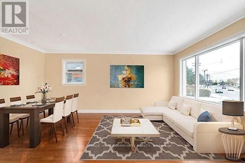 21 Lynvalley Crescent, Toronto, ON - Indoor