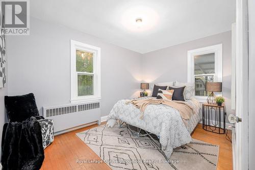 221 Liberty Street N, Clarington (Bowmanville), ON - Indoor Photo Showing Bedroom