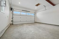 Garage - 