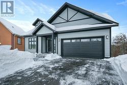 18 AVERY COURT  Parry Sound, ON P2A 3C4