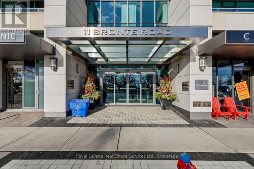 508 - 11 Bronte Road, Oakville (Br Bronte), ON - Outdoor