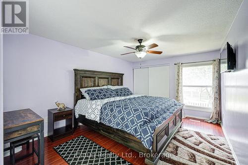 5 Gloucester Place, Brampton, ON - Indoor Photo Showing Bedroom