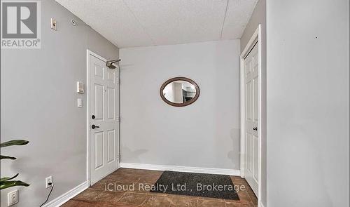 105 - 4005 Kilmer Drive, Burlington, ON - Indoor Photo Showing Other Room