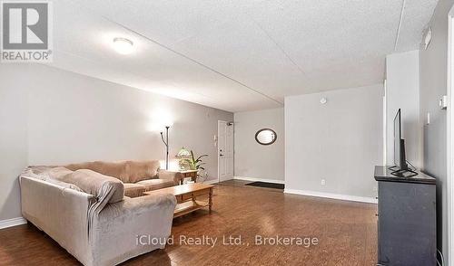 105 - 4005 Kilmer Drive, Burlington, ON - Indoor Photo Showing Other Room