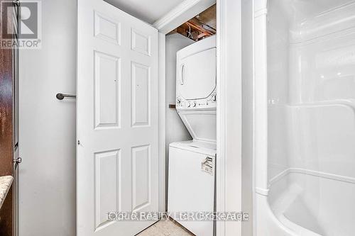 105 - 4005 Kilmer Drive, Burlington, ON - Indoor Photo Showing Laundry Room