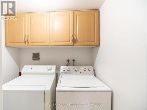 414 - 39 Kimbercroft Court, Toronto, ON - Indoor Photo Showing Laundry Room