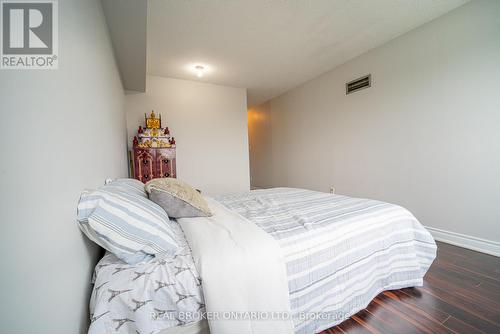 414 - 39 Kimbercroft Court, Toronto, ON - Indoor Photo Showing Bedroom
