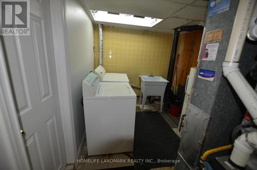 Lower Unit Apt - 259 Mcnicoll Avenue, Toronto, ON - Indoor Photo Showing Laundry Room
