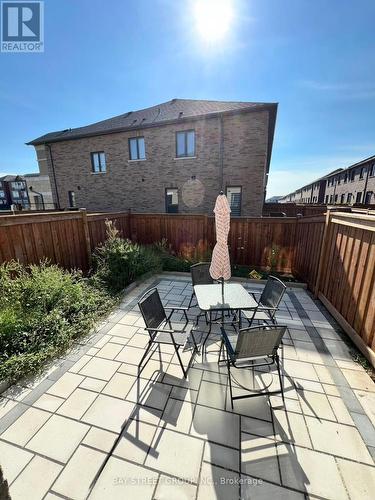 83 Boiton Street, Richmond Hill, ON - Outdoor