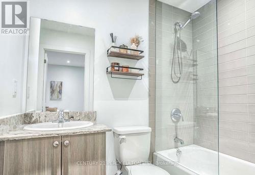 203 - 310 Broadway Avenue, Orangeville, ON - Indoor Photo Showing Bathroom