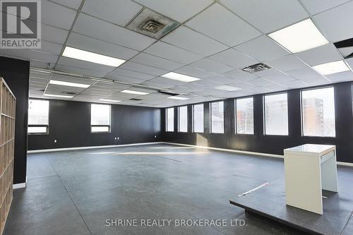 Upper - 134 Commissioners Road W, London South (South O), ON 