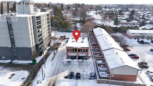 Upper - 134 Commissioners Road W, London South (South O), ON 