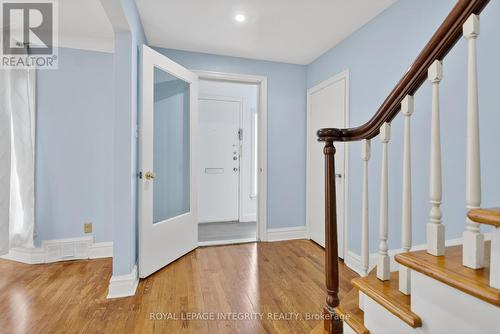 230 Smyth Road, Ottawa, ON - Indoor Photo Showing Other Room