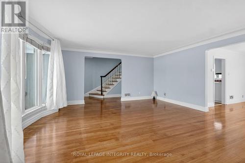230 Smyth Road, Ottawa, ON - Indoor Photo Showing Other Room