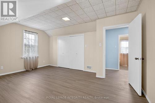 230 Smyth Road, Ottawa, ON - Indoor Photo Showing Other Room