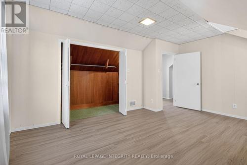 230 Smyth Road, Ottawa, ON - Indoor Photo Showing Other Room