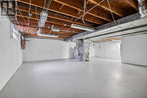 230 Smyth Road, Ottawa, ON - Indoor Photo Showing Basement