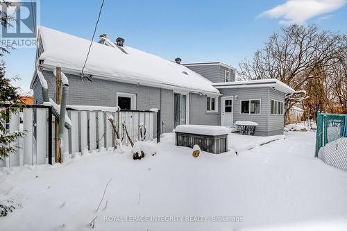230 Smyth Road, Ottawa, ON - Outdoor