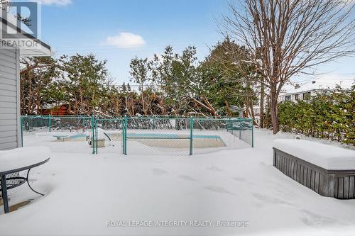 230 Smyth Road, Ottawa, ON - Outdoor